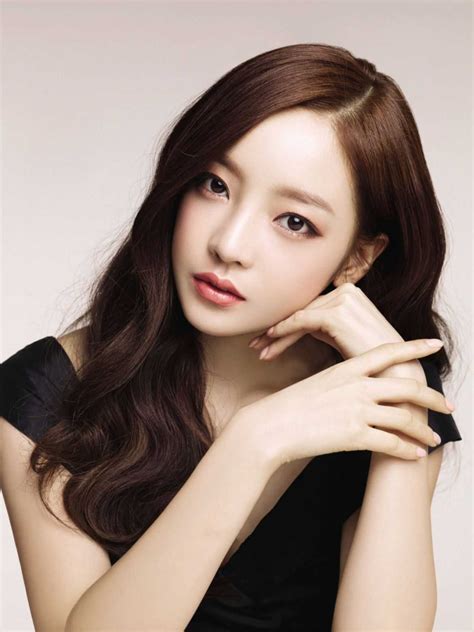 Goo Hara .